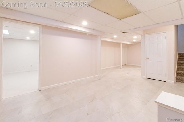 141 Woodslee Drive, Troy, MI 48083