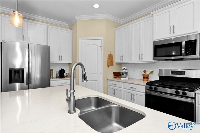 2146 Misty Drive NE, Cullman, AL 35058