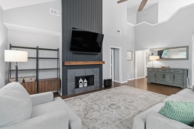 11714 Brae Valley, San Antonio, TX 78249