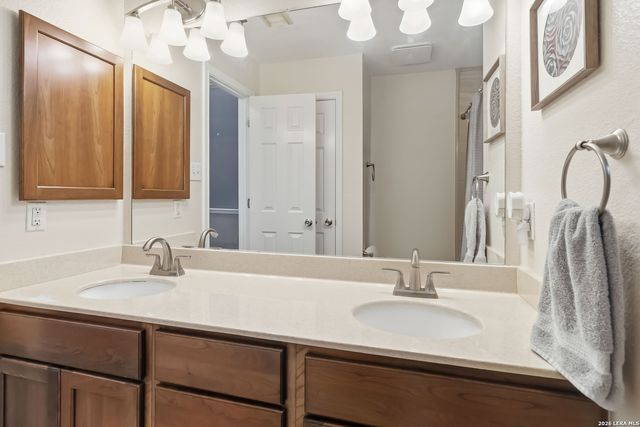 11714 Brae Valley, San Antonio, TX 78249