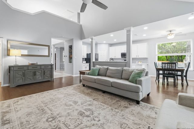 11714 Brae Valley, San Antonio, TX 78249