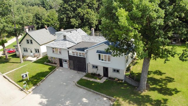 W345S10334 Wambold ROAD, Mukwonago, WI 53149