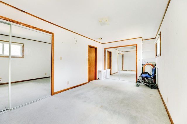 W345S10334 Wambold ROAD, Mukwonago, WI 53149
