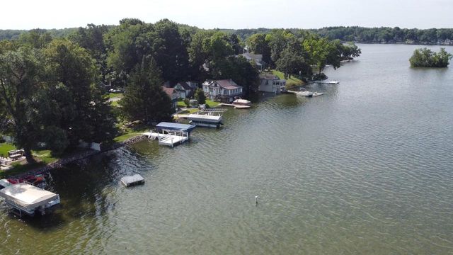 W345S10334 Wambold ROAD, Mukwonago, WI 53149