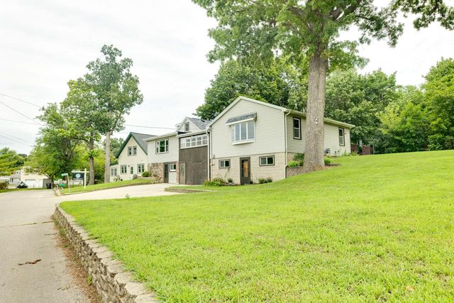 W345S10334 Wambold ROAD, Mukwonago, WI 53149
