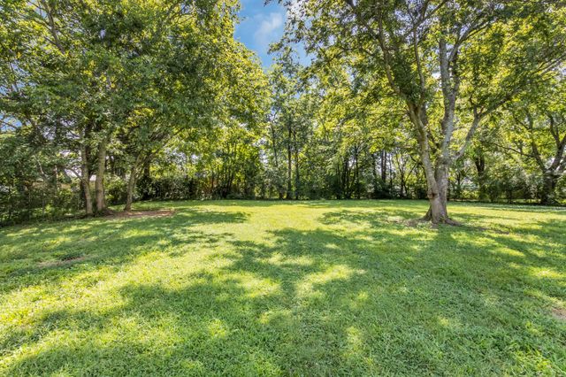110 Juliet Ave, Murfreesboro, TN 37130