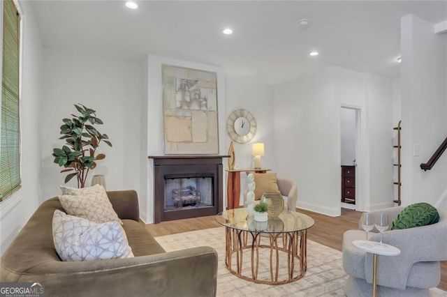 5429 E Mountain Street, Stone Mountain, GA 30083