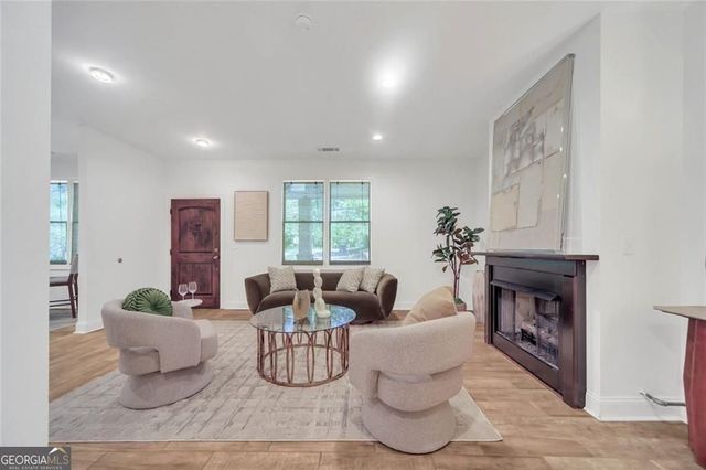 5429 E Mountain Street, Stone Mountain, GA 30083