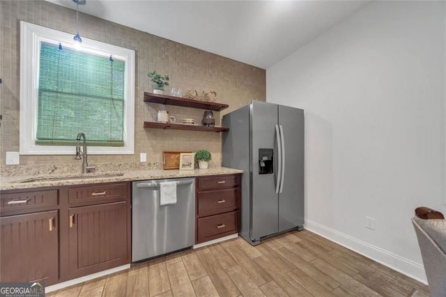 5429 E Mountain Street, Stone Mountain, GA 30083