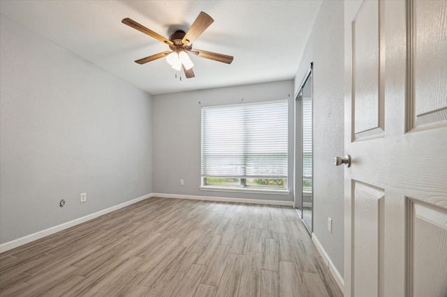 5005 Georgi Lane 36, Houston, TX 77092