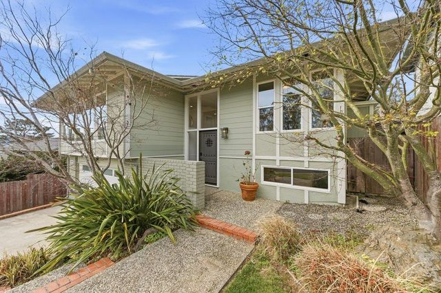 1179 Park Pacifica Avenue, Pacifica, CA 94044