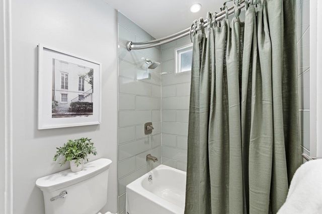 1179 Park Pacifica Avenue, Pacifica, CA 94044