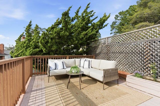 1179 Park Pacifica Avenue, Pacifica, CA 94044