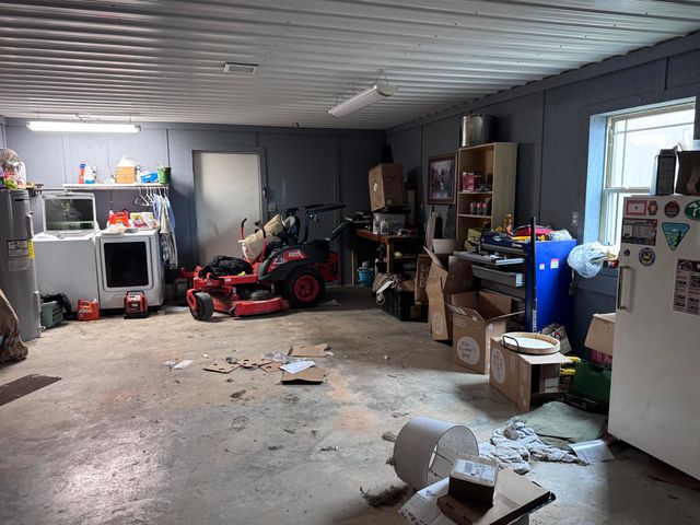 9893 E 550 Road, Rose, OK 74364