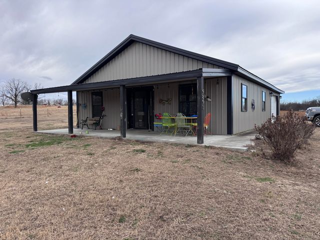 9893 E 550 Road, Rose, OK 74364