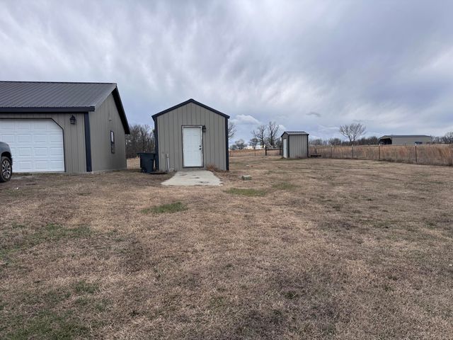 9893 E 550 Road, Rose, OK 74364