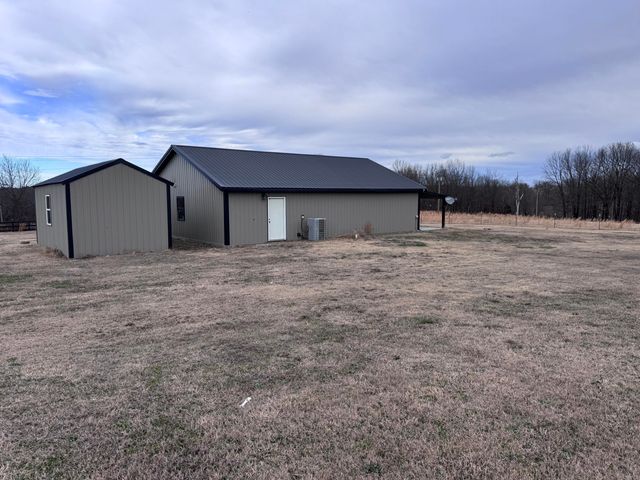 9893 E 550 Road, Rose, OK 74364