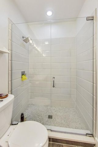 1847 N Kedzie Avenue 1N, Chicago, IL 60647