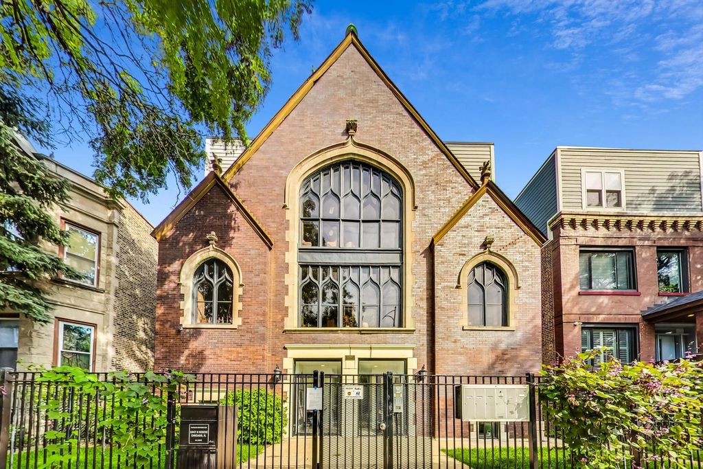 1847 N Kedzie Avenue 1N, Chicago, IL 60647