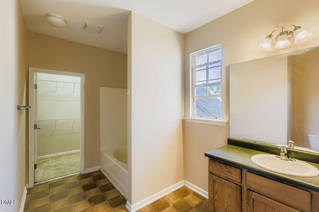 2114 Gillwell Lane, Fuquay Varina, NC 27526