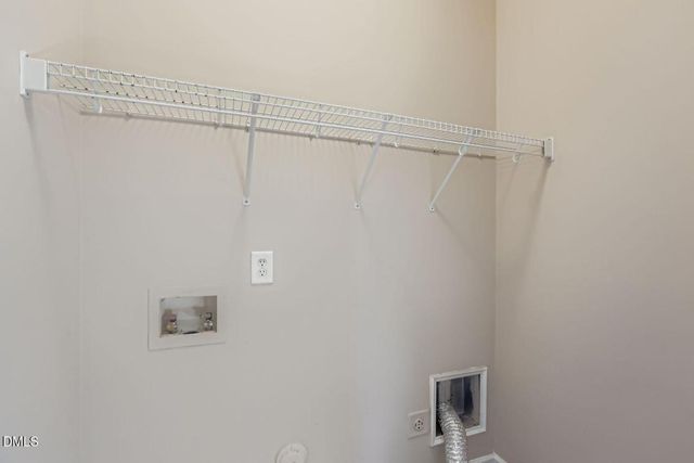 2114 Gillwell Lane, Fuquay Varina, NC 27526