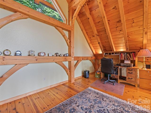 48 Hawks Lift Drive, Waynesville, NC 28786