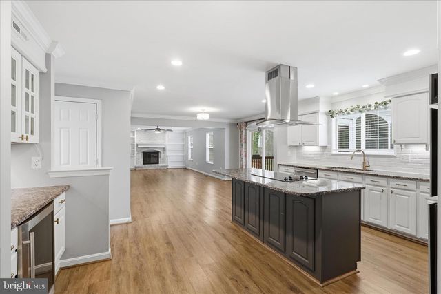 9212 ZACHARY CT, Manassas Park, VA 20111