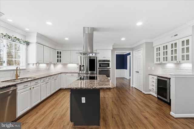 9212 ZACHARY CT, Manassas Park, VA 20111