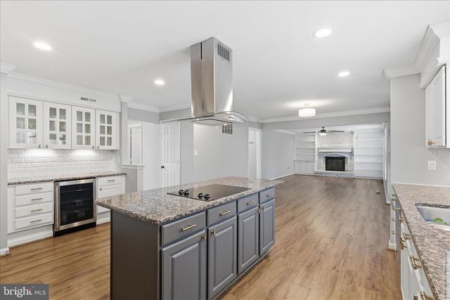 9212 ZACHARY CT, Manassas Park, VA 20111