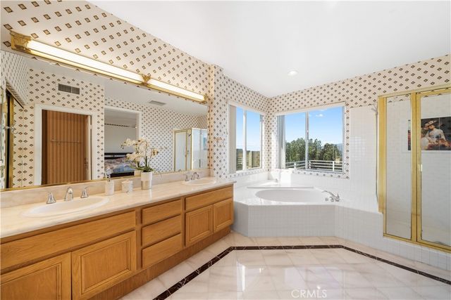 18383 Vantage Pointe, Rowland Heights, CA 91748