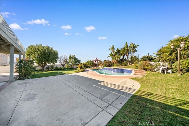 18383 Vantage Pointe, Rowland Heights, CA 91748