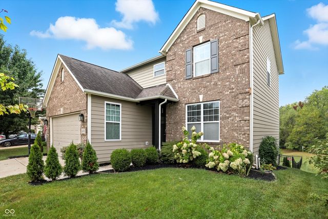12438 Hawks Landing Drive, Fishers, IN 46037