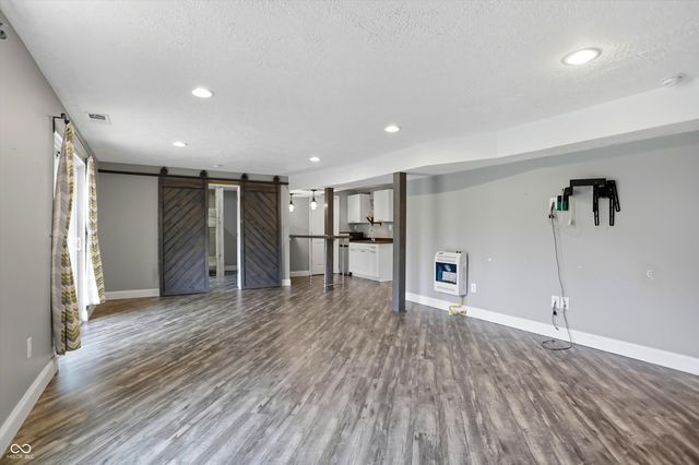 12438 Hawks Landing Drive, Fishers, IN 46037