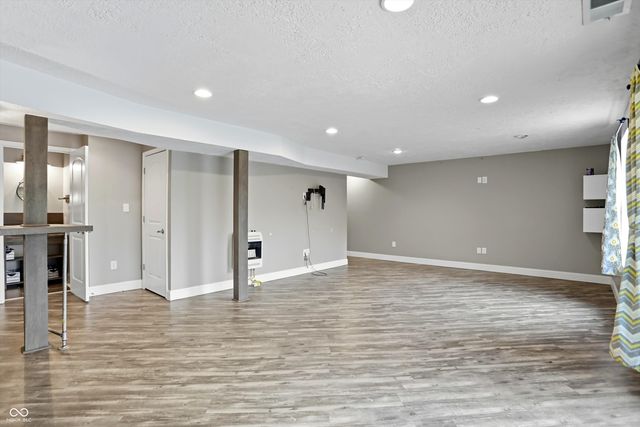 12438 Hawks Landing Drive, Fishers, IN 46037