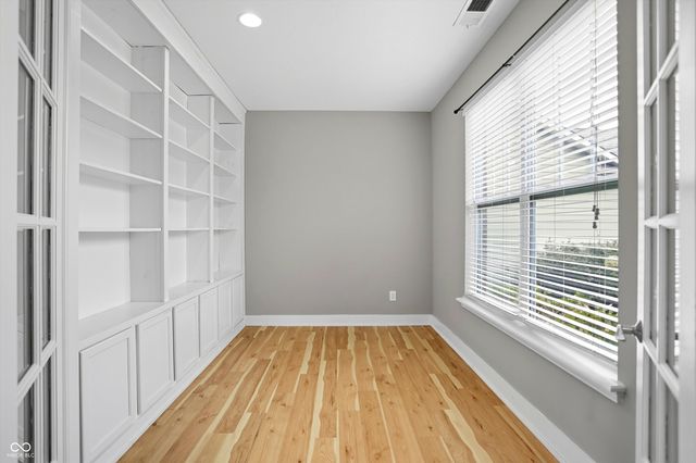 12438 Hawks Landing Drive, Fishers, IN 46037