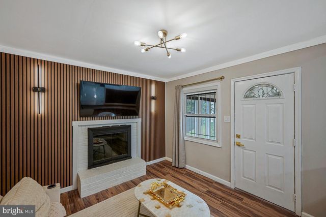 7515 LENHAM DR, Fort Washington, MD 20744