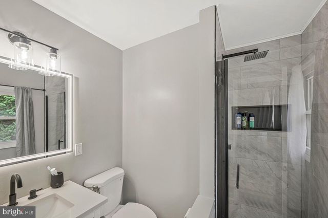 7515 LENHAM DR, Fort Washington, MD 20744