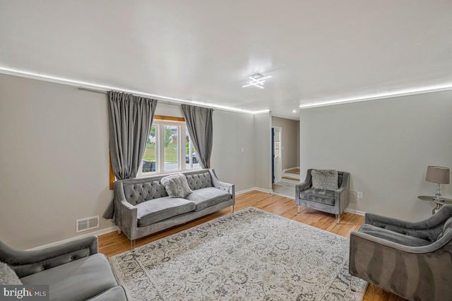 7515 LENHAM DR, Fort Washington, MD 20744