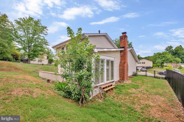 7515 LENHAM DR, Fort Washington, MD 20744