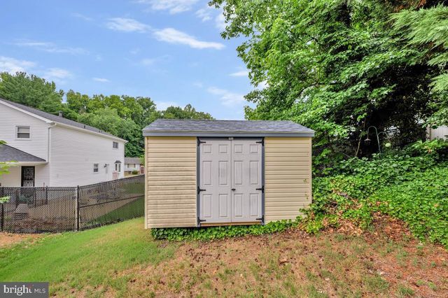 7515 LENHAM DR, Fort Washington, MD 20744