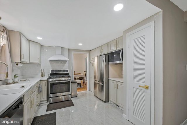 7515 LENHAM DR, Fort Washington, MD 20744