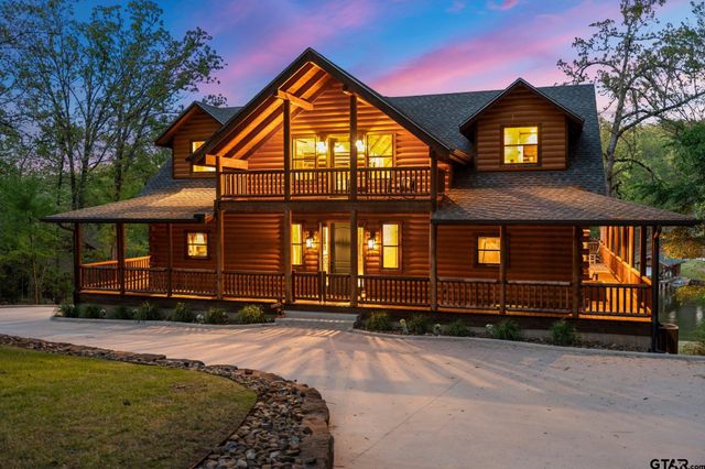 1625 Canadian Dr, Scroggins, TX 75480