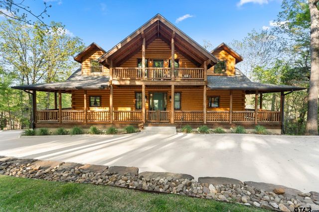 1625 Canadian Dr, Scroggins, TX 75480