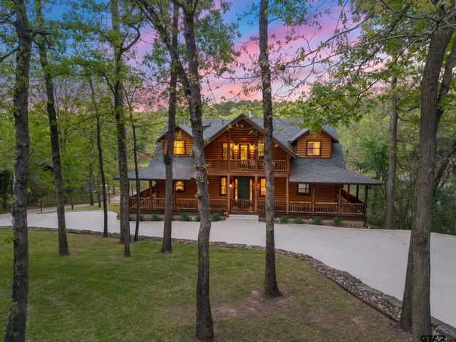 1625 Canadian Dr, Scroggins, TX 75480