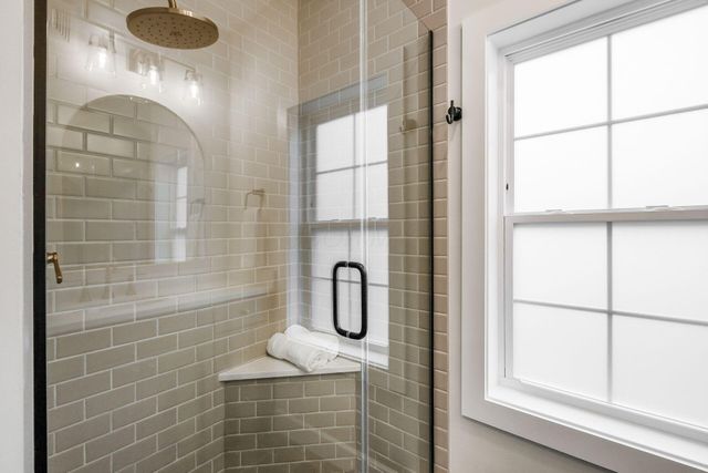2015 W Fifth Avenue, 100, Marble Cliff, OH 43212