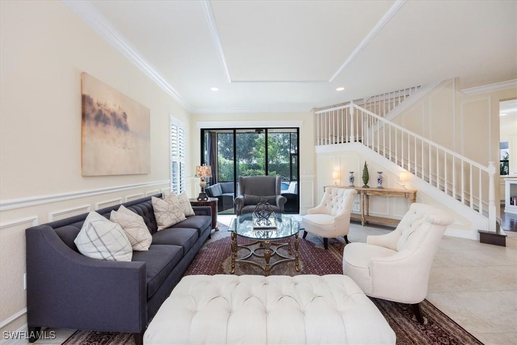 13800 Luna DR, Naples, FL 34109