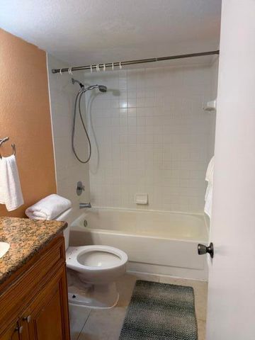 1480 WINDORAH Way B, West Palm Beach, FL 33411