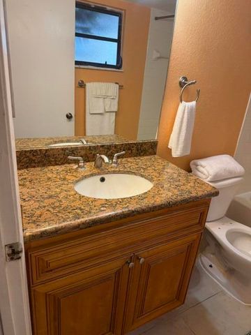 1480 WINDORAH Way B, West Palm Beach, FL 33411