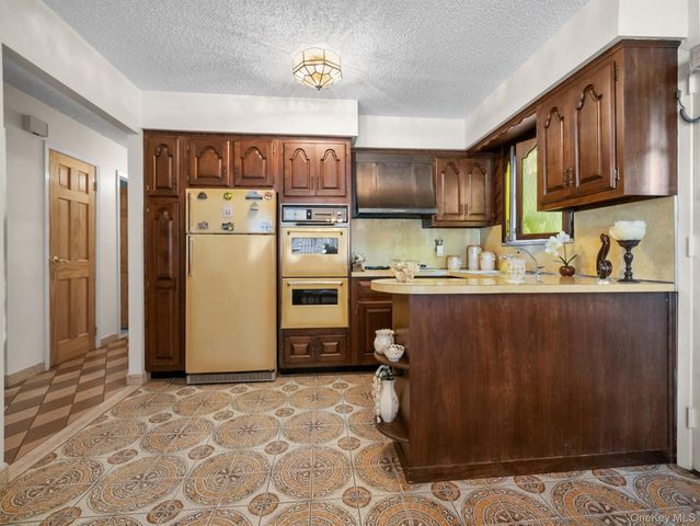 13818 Redding Street, Ozone Park, NY 11417