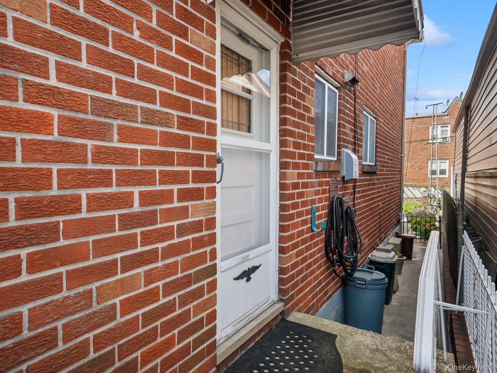 13818 Redding Street, Ozone Park, NY 11417 — photo 3